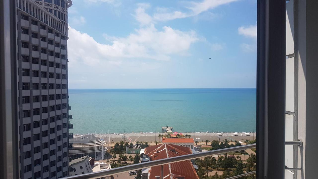 West Apartments Batumi Exterior foto