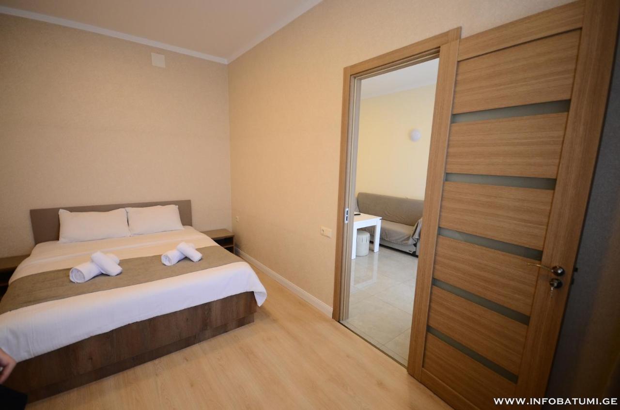 West Apartments Batumi Exterior foto
